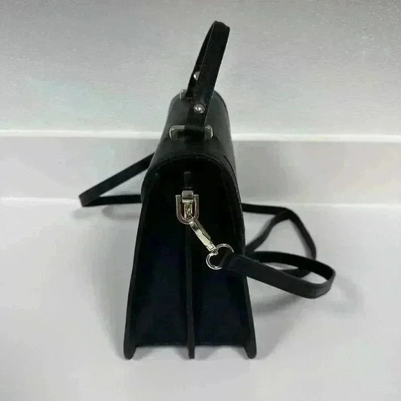 New ROBERTA ROSSI Genuine Leather Flap Satchel/Crossbody Bag Black Made In Italy - Picture 16 of 16